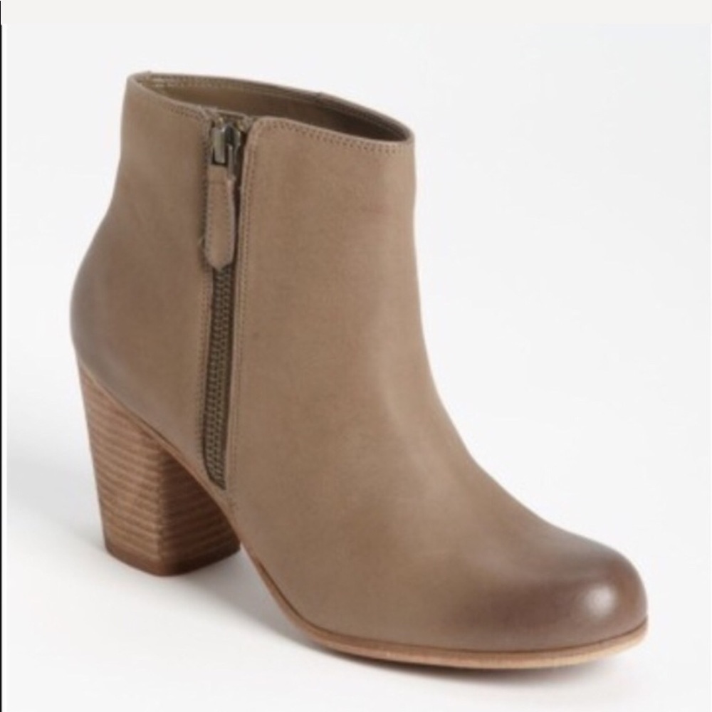 ❤️NORDSTROM BP TROLLEY TAN‎ LEATHER ANKLE BOOT ~ 8.5